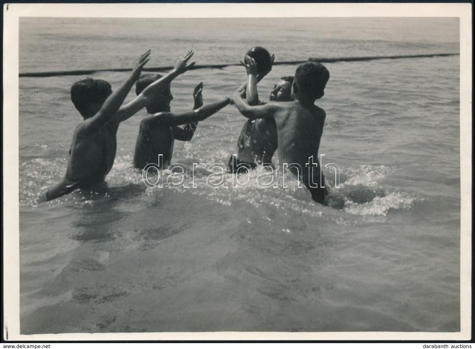 Cca 1935 Kinszki Imre (1901-1945) Budapesti Fotóművész Pecséttel Jelzett, Vintage Fotóművészeti Alkotása (Játék A Vízben - Otros & Sin Clasificación