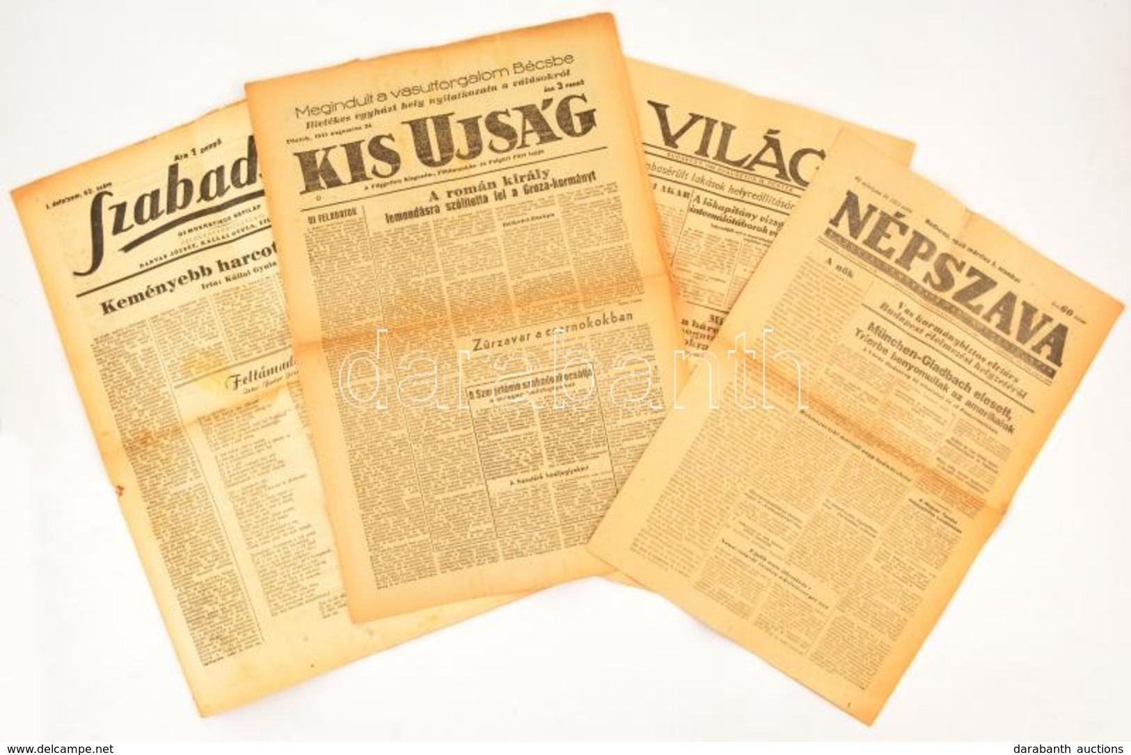 1945 Vegyes Folyóirat Tétel, Népszava 1945. Márc. 3., Szabadság 1945. Márc. 31., Világ 1945. Aug. 24., Kis Ujság. Aug. 2 - Sin Clasificación