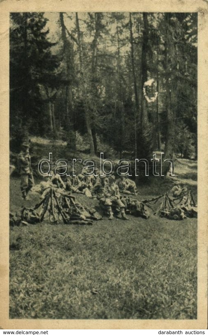 ** T3 Egy Kis Pihenő. Az Érdekes Újság Kiadása / Eine Kleine Rast / WWI Austro-Hungarian K.u.K. Military, Resting Soldie - Sin Clasificación