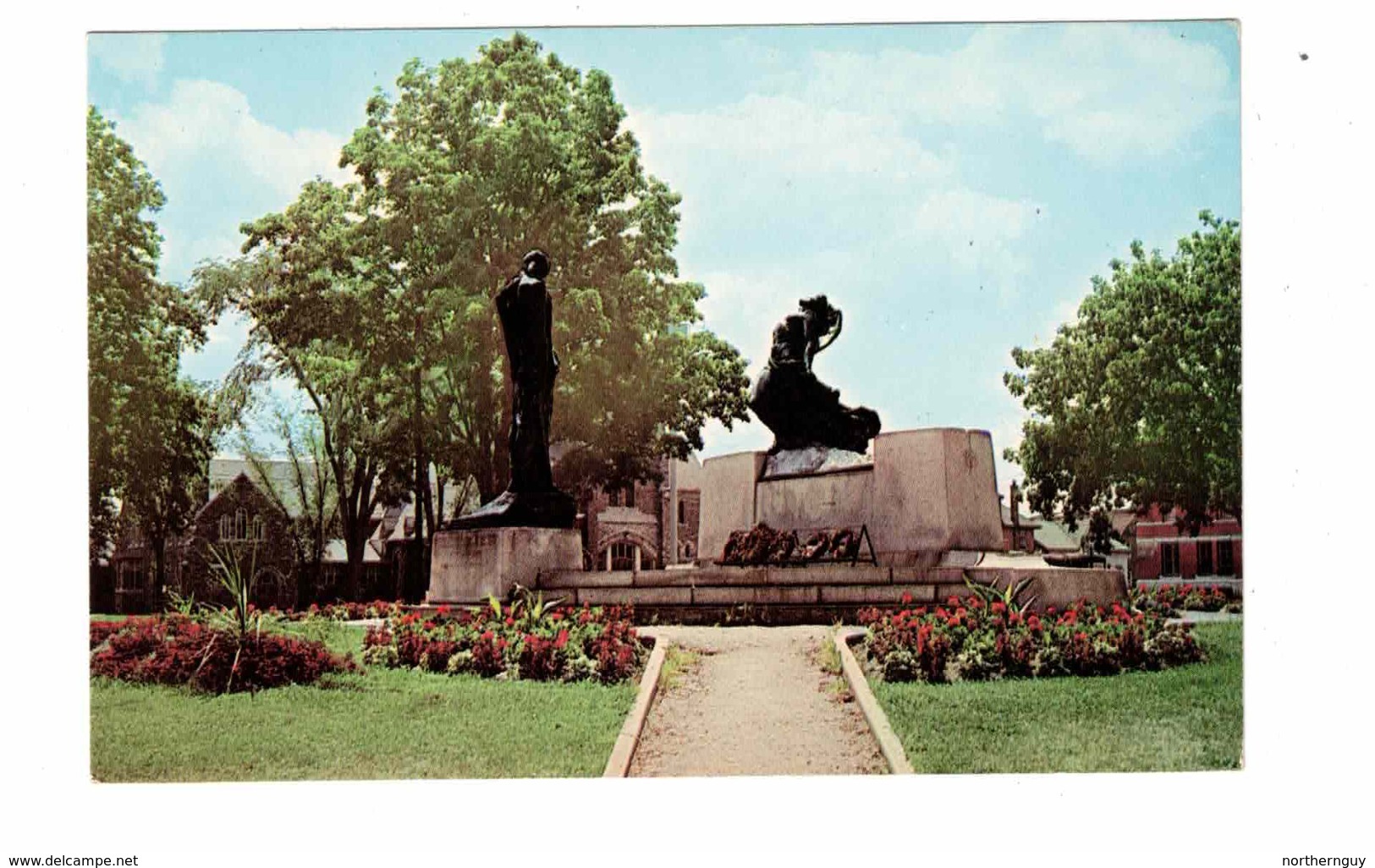 PETERBOROUGH, Ontario, Canada, The Cenotaph, Old Chrome Postcard - Peterborough