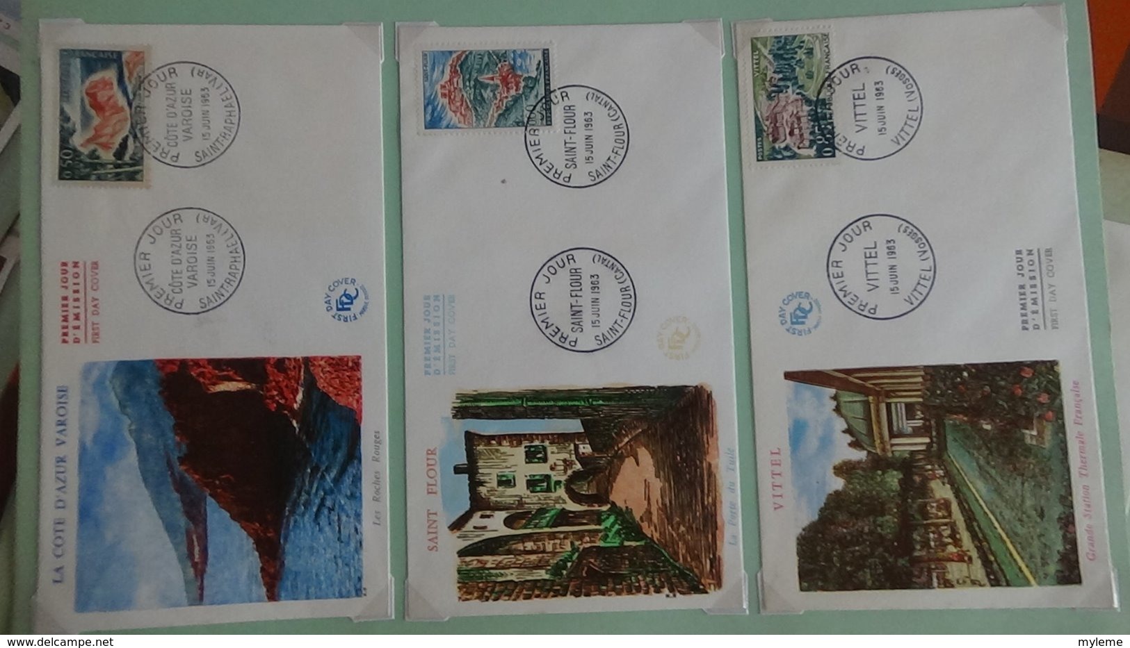 62 enveloppes 1er jour de France 1963 PORT OFFERT (lettre verte)  si ce lot dépasse les 10 euros soit 15cts/pièce
