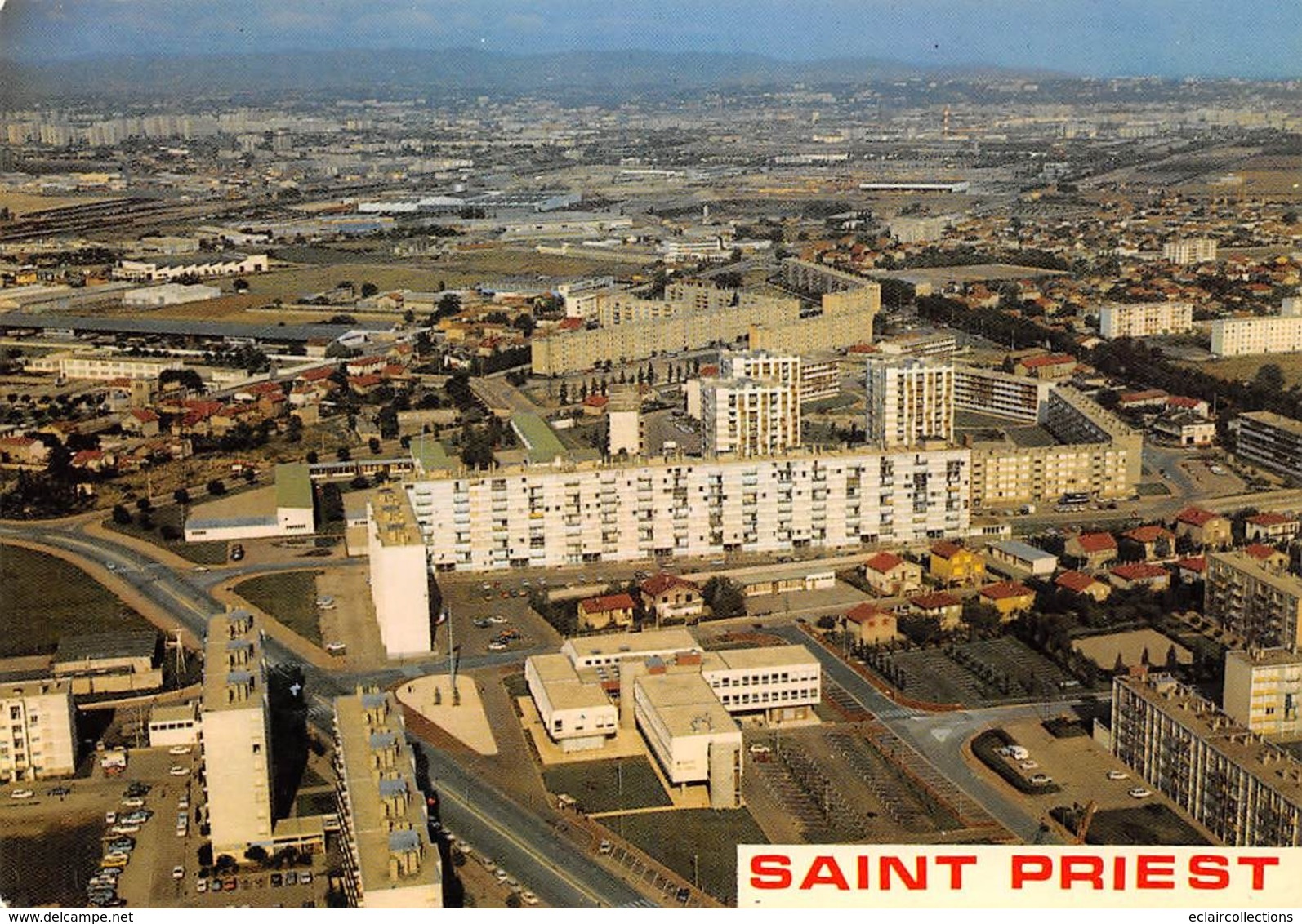 Saint Priest      69     Vue Générale Aérienne      (voir Scan) - Saint Priest