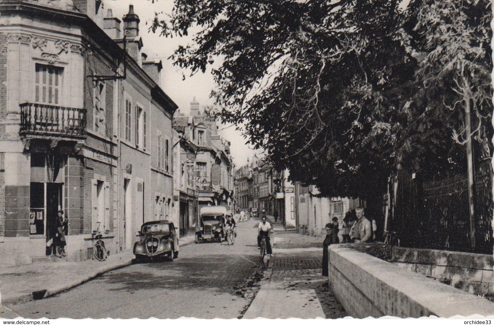 CPSM Romorantin - Grande Rue (jolie Animation Avec Véhicules Années 40) - Romorantin