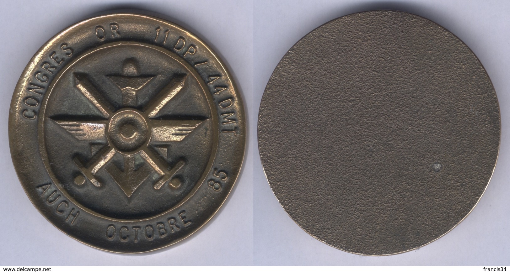 Médaille Du Congré Des Officiers De Réserve De La 11e Division Parachutiste  - 44e Division Militaire Territoriale - - Heer