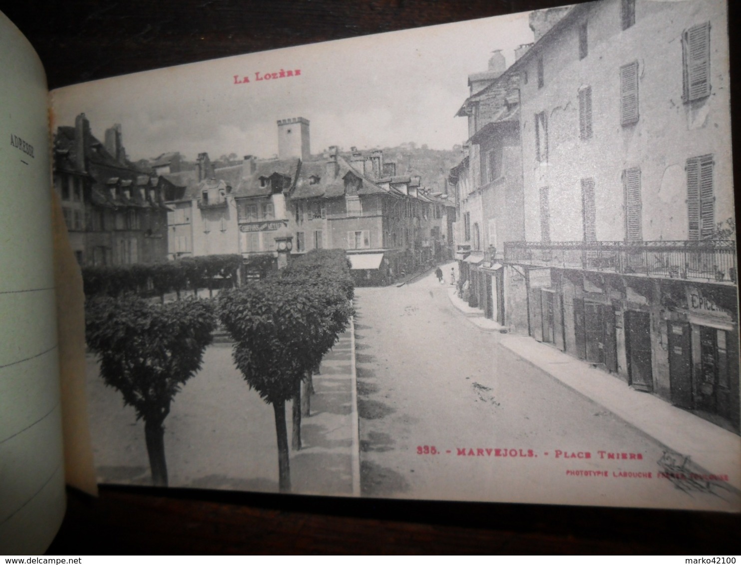 Marvejols (Lozère),carnet 12 cartes postales anciennes détachables.