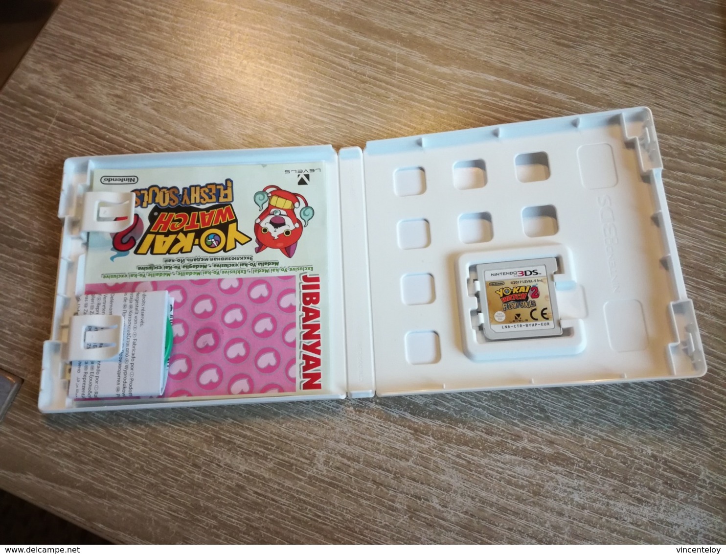 Jeu  NINTENDO  3  DS   YO KAI WATCH 2 Fantômes Bouffis +  Medaille   En L Etat Sur Les Photos - Nintendo 3DS