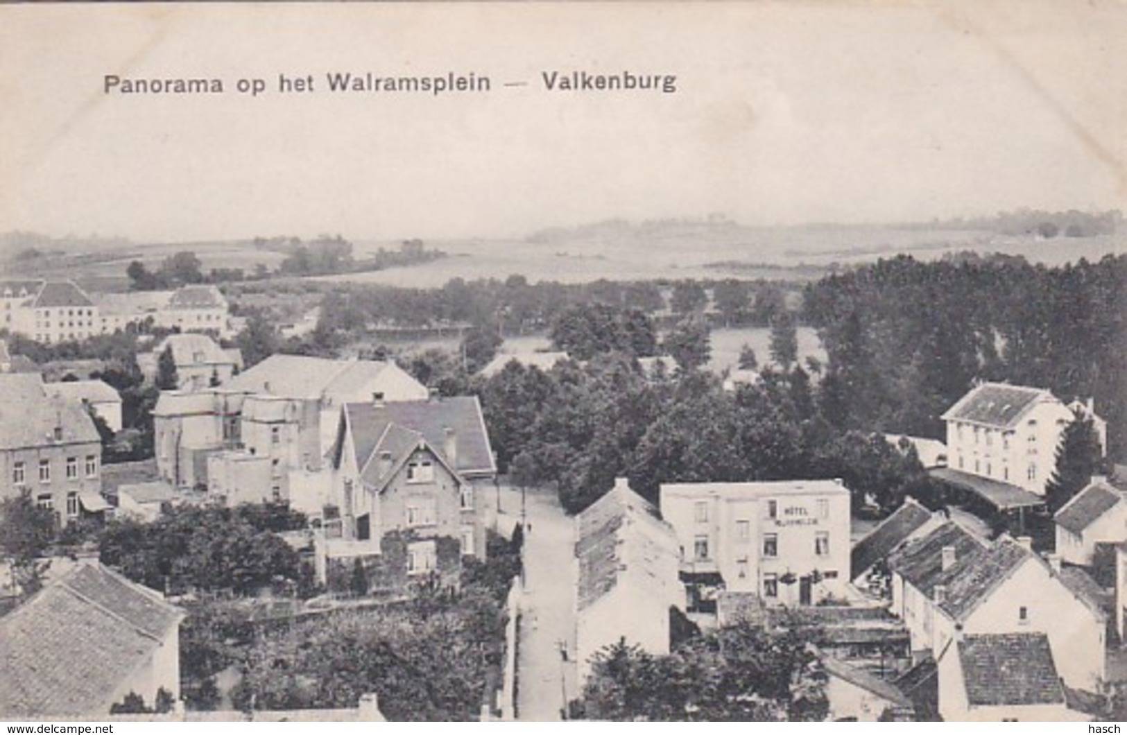 2389135Valkenburg, Panorama Op Het Walramsplein. - Valkenburg