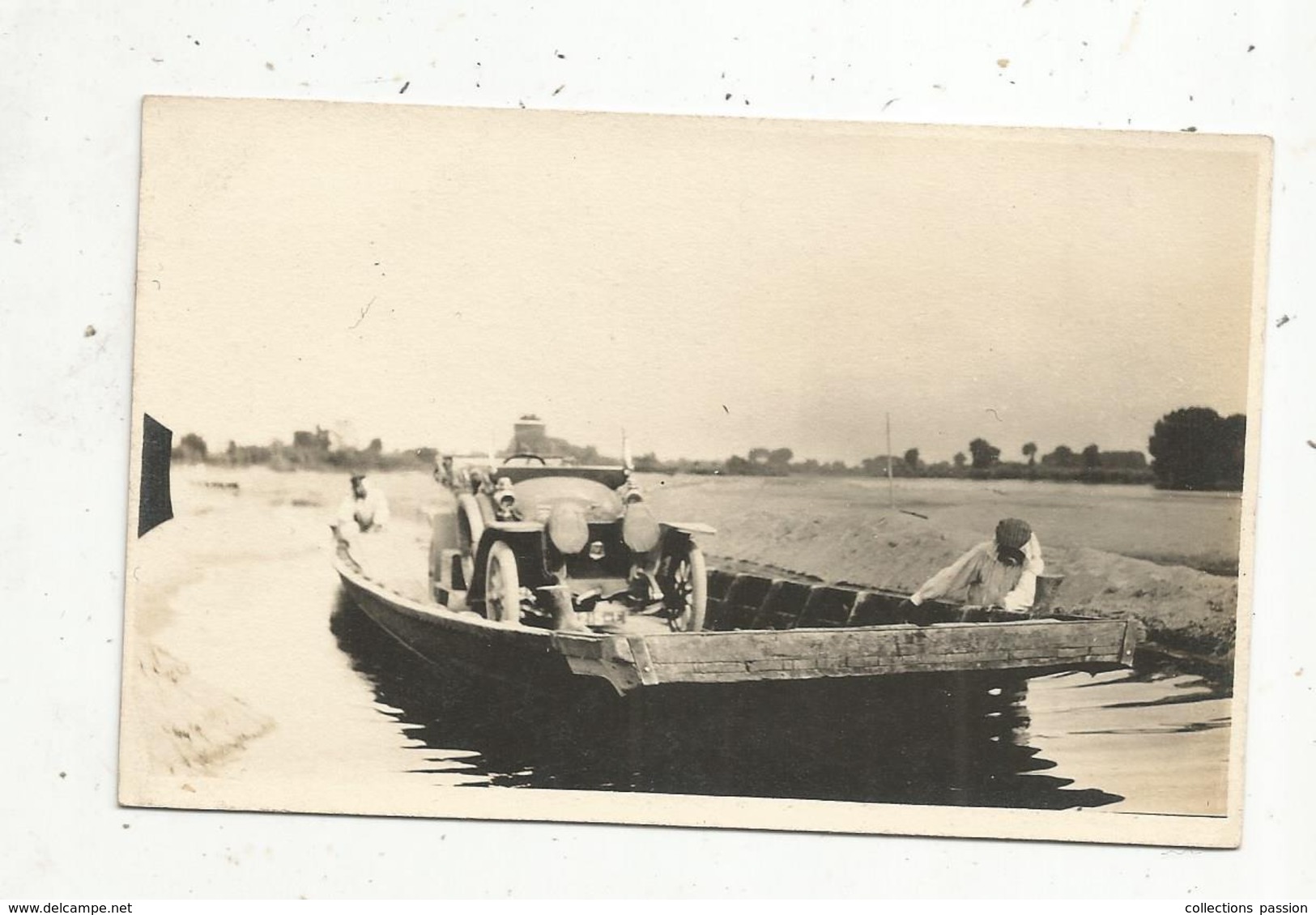 Cp, Carte Photo , Automobile , Traversée En Bac , Bateau ,vierge - Turismo