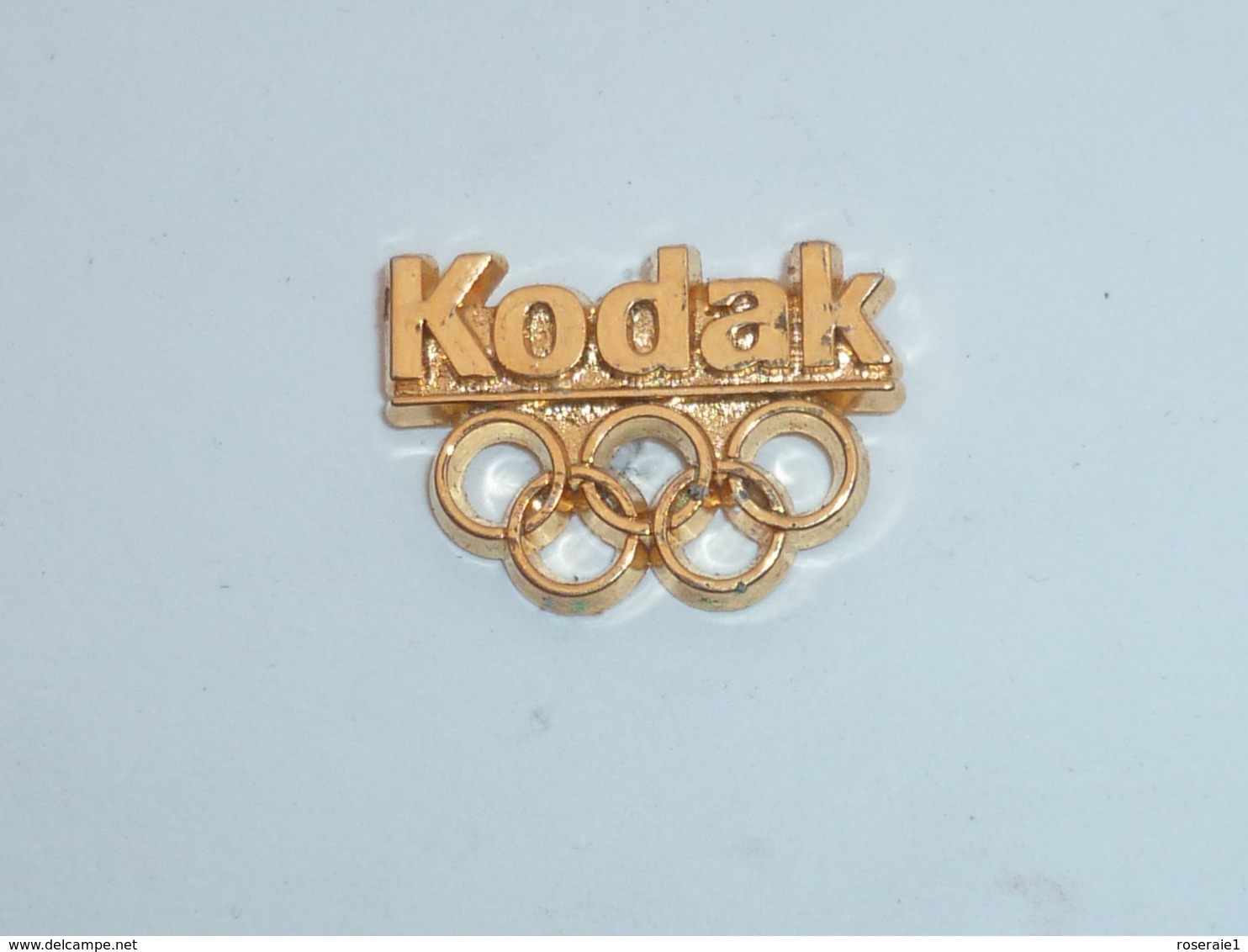 Pin's KODAK, SPONSOR OLYMPIQUE, DORE - Fotografie