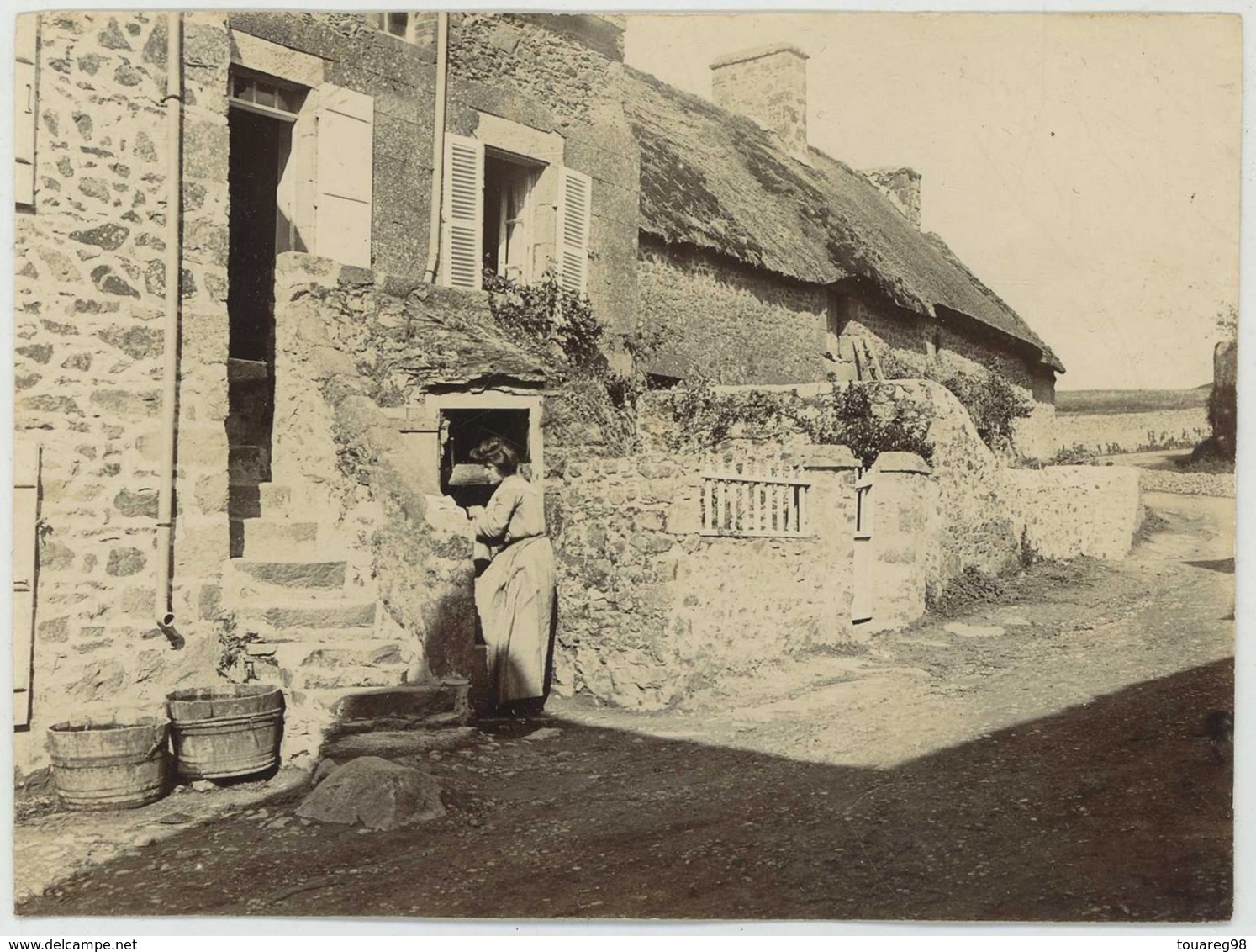 Agon-Coutainville Circa 1900. Un Coin De Rue Dans Le Village. " Rue Aux Oies ". Manche. Normandie. - Places