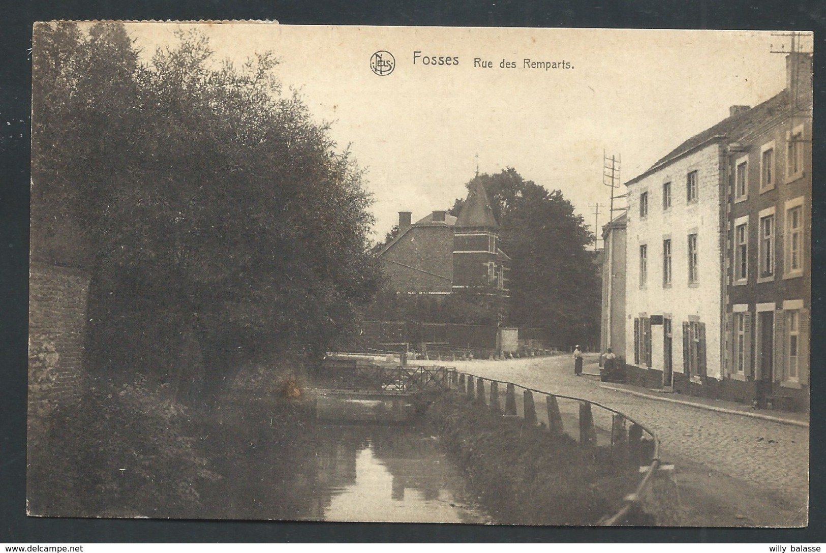 +++ CPA - FOSSES - Rue Des Remparts - Nels  // - Fosses-la-Ville