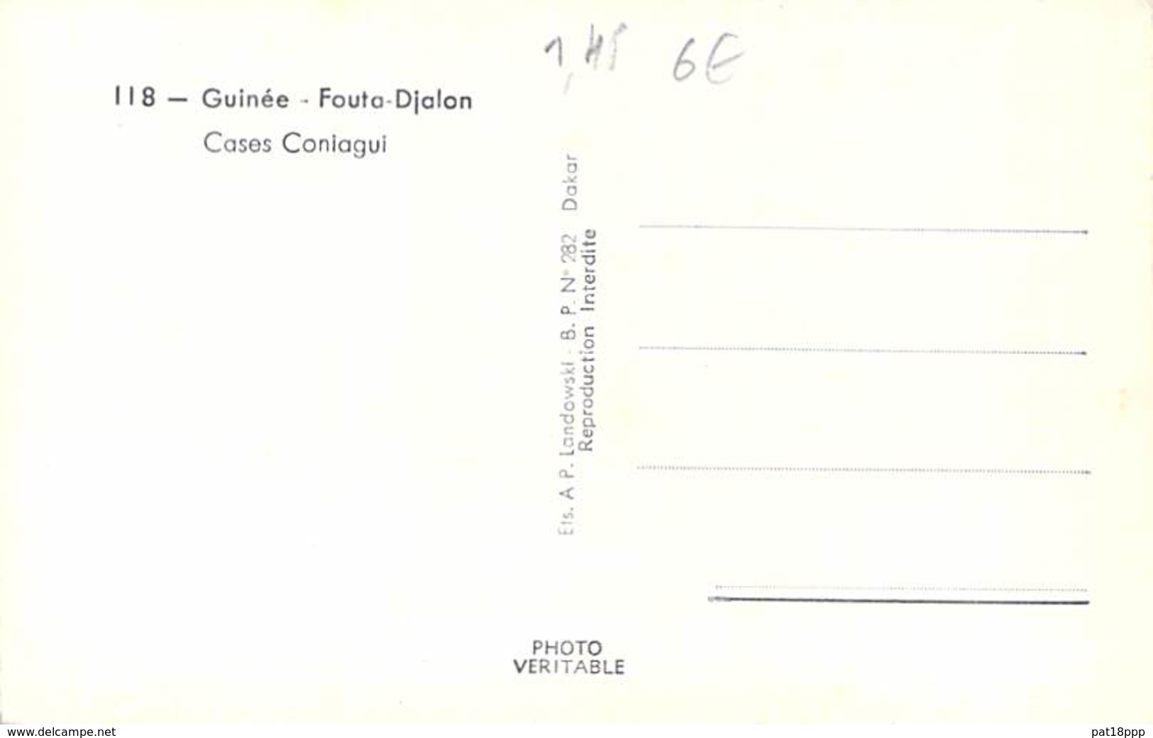 AFRIQUE NOIRE - Ex GUINEE Française  FOUTADJALON Case CONIAGUI - CPSM Dentelée Noir Blanc Format CPA - Black Africa - Guinée Française