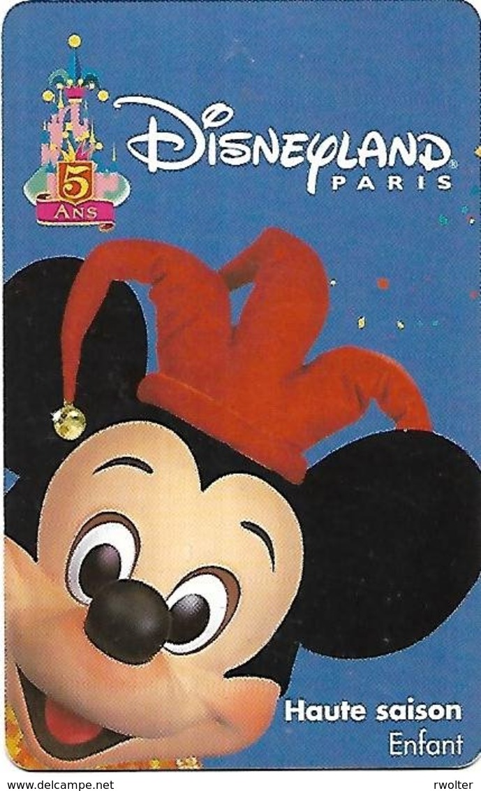 @+ Passeport Disneyland Paris - 5 Ans - Enfant Mickey - Disney-Pässe