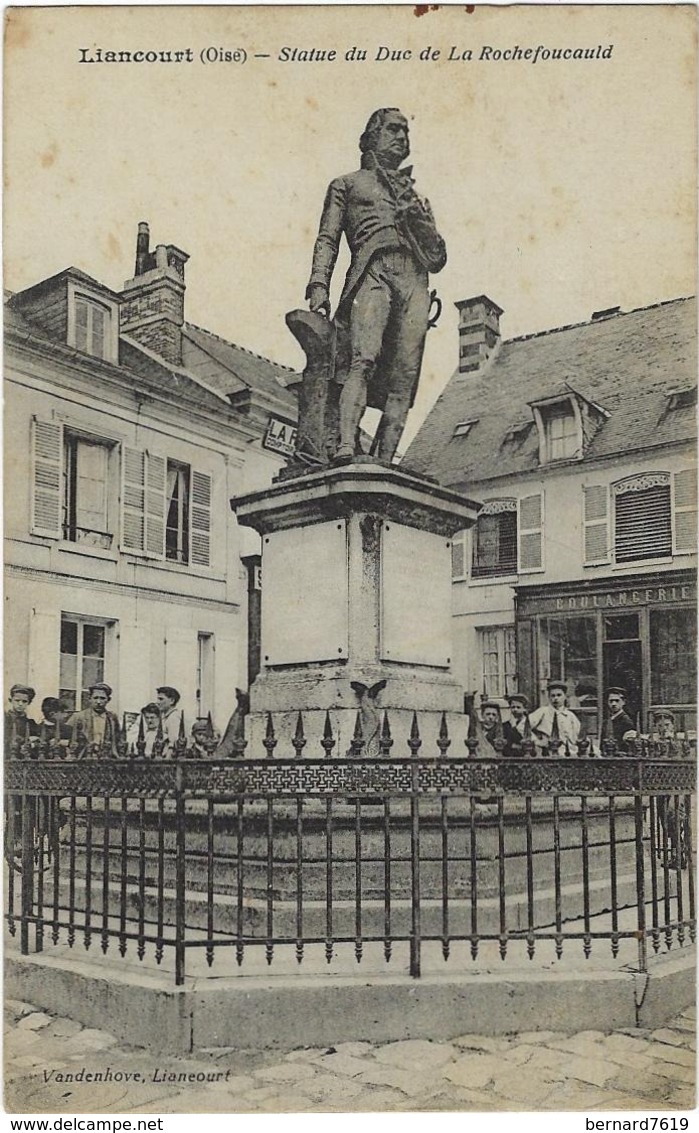 60  Liancourt  Statue Du Duc De La Rochefoucault - Liancourt