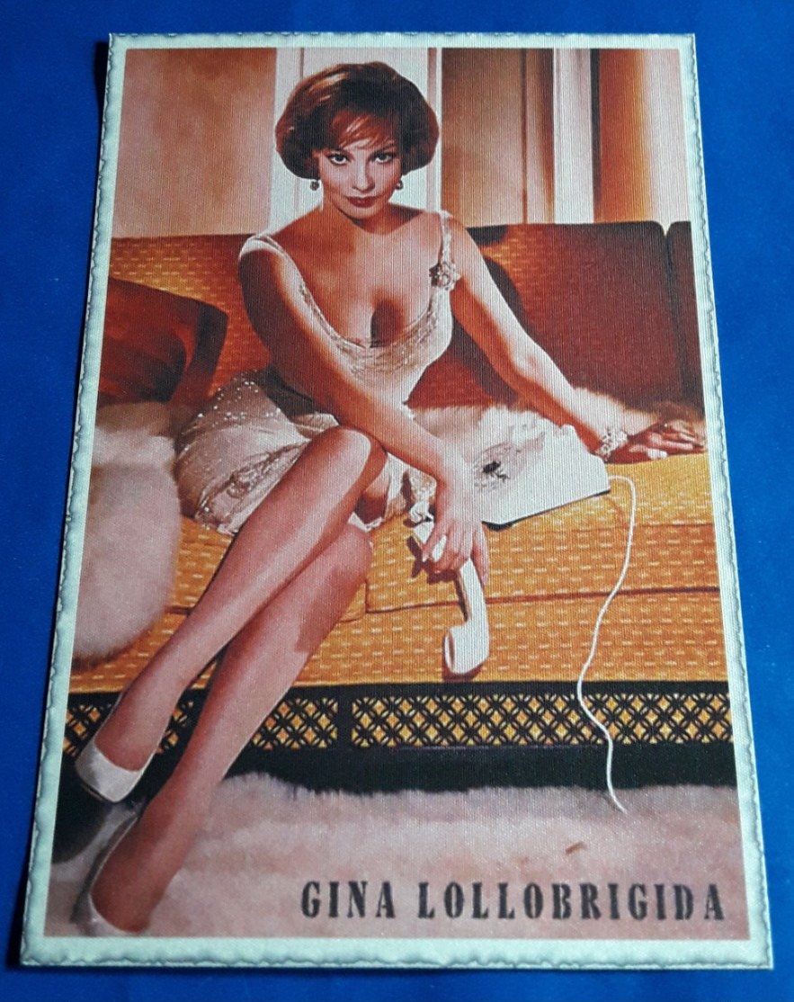 GINA LOLLOBRIGIDA # Italian Actress :: Sexy Pin-Up Portrait # Modern Photo-PostCard # [19-2935] - Attori