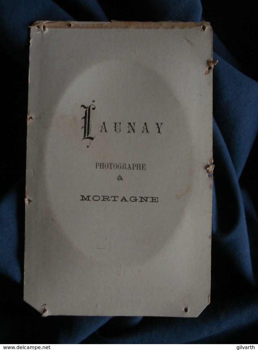 Photo CDV  Launay à Mortagne  Portrait Femme Corpulente  Coiffe  CA 1880-85 - L473A - Old (before 1900)