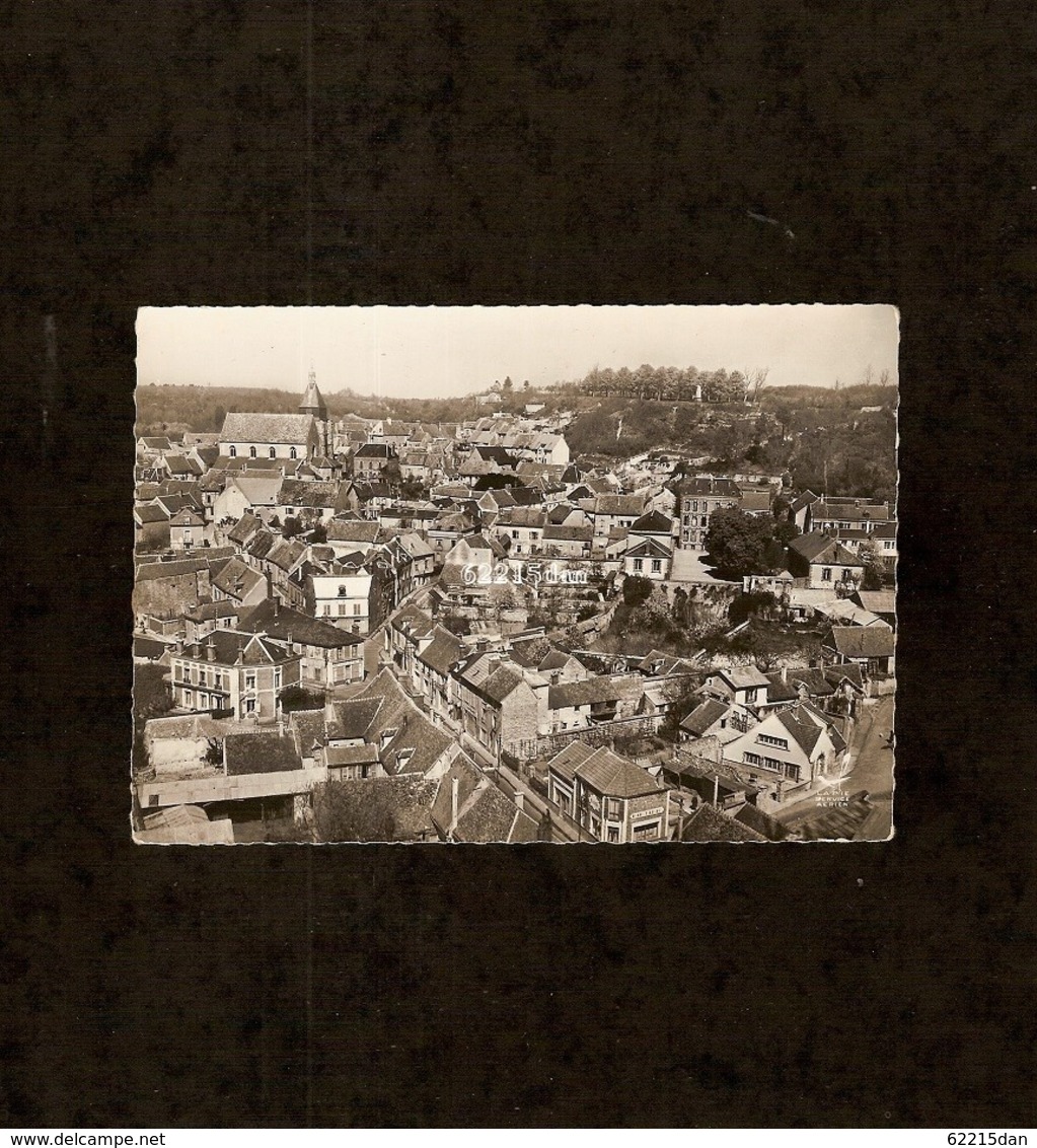 CP . 28 . EPERNON . VUE AÉRIENNE . VUE SUR LE PLATEAU DE DIANE - Epernon