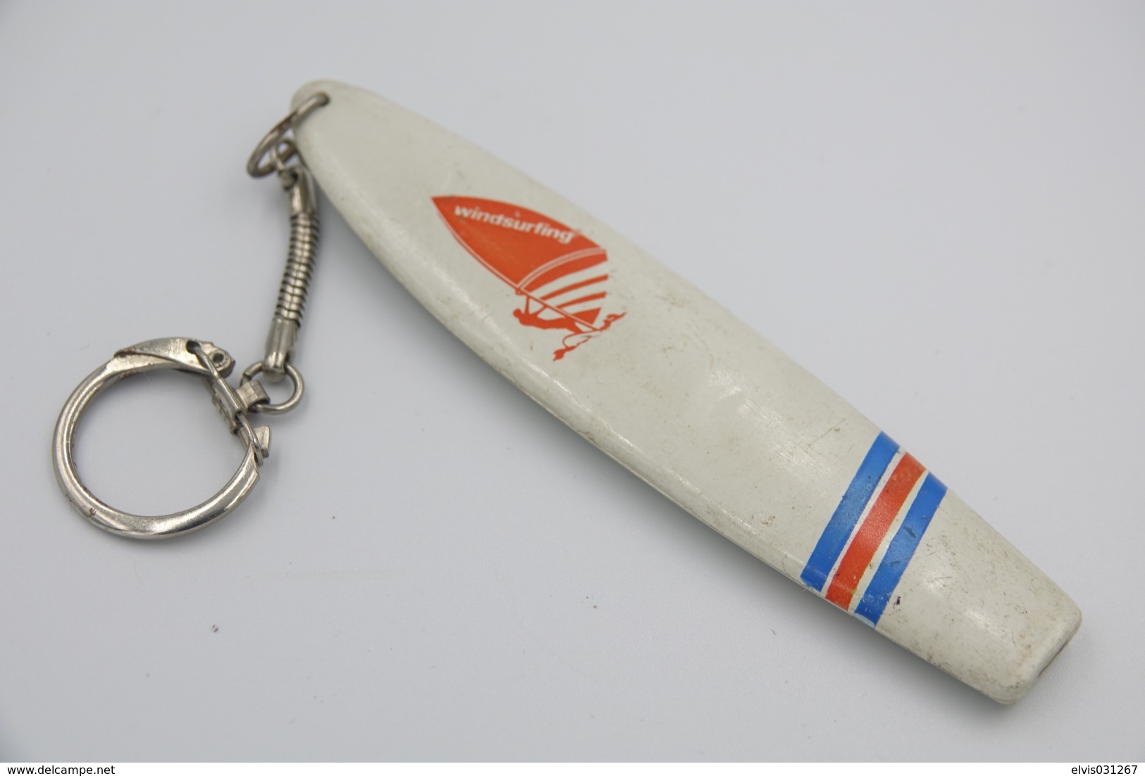 Vintage KEYCHAIN : WINDSURFING BOARD -  RaRe - 1960's - Porte-cles - Porte-clefs