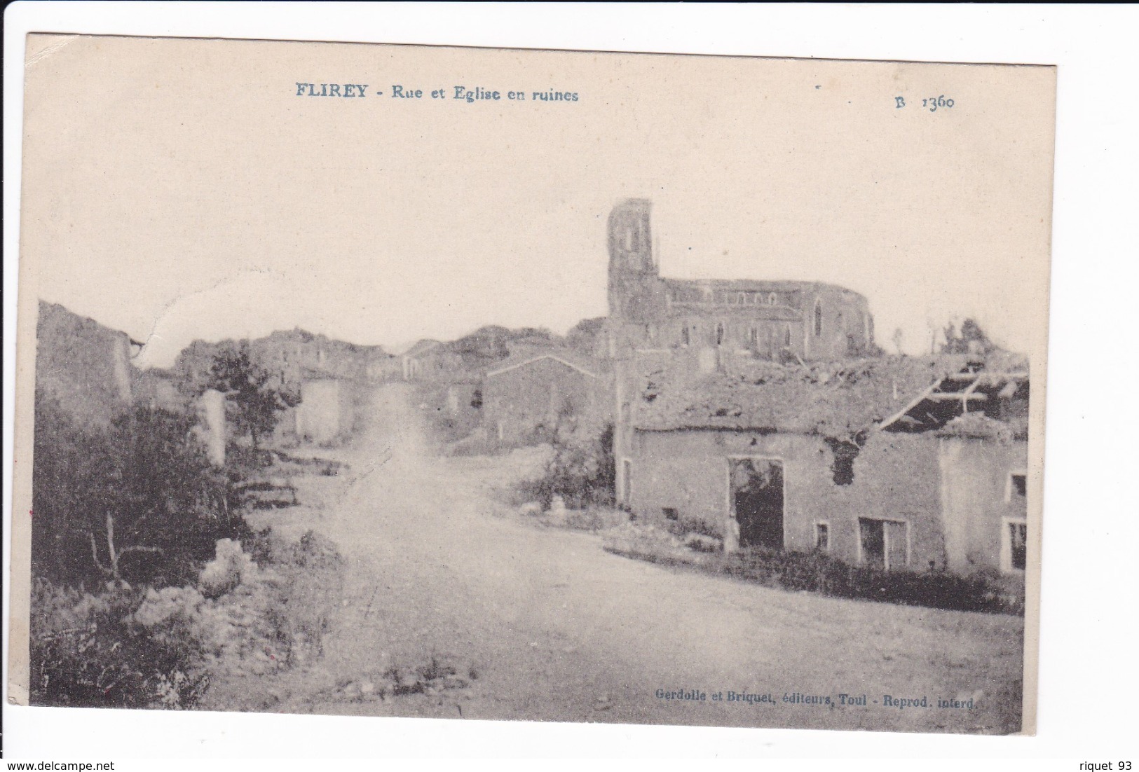 FLIREY - Rue Et Eglise En Ruines - Guerre 1914-18