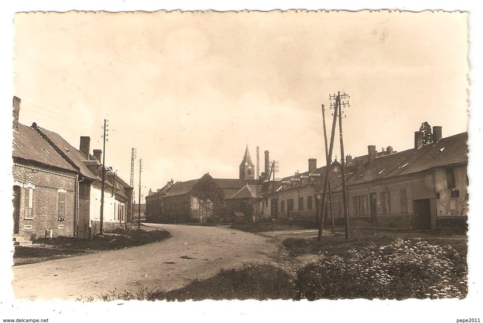 CPA 80 CANDAS Canton De Doullens - L'Usine Et La Rue De La Gare - Vers L'Eglise - Autres & Non Classés