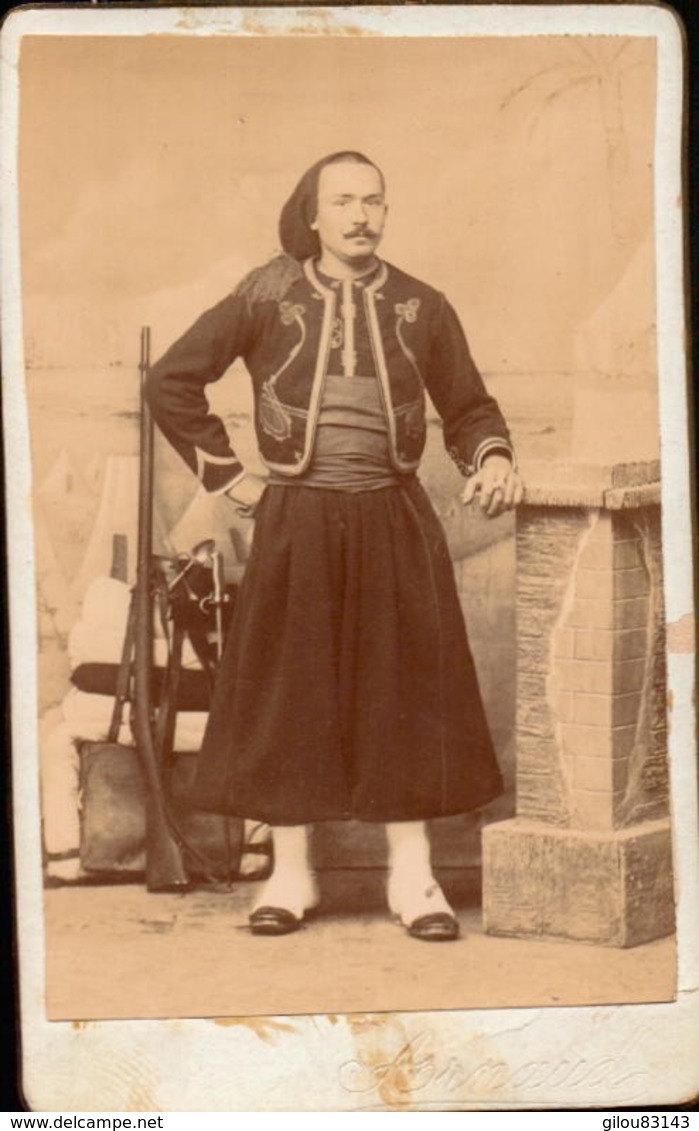 CDV, Militaire,  Regiment De Zouaves, Photo Orientale L. Arnaud     (bon Etat) - Krieg, Militär