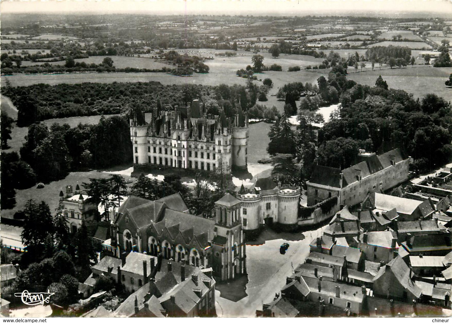 CHALLAIN LA POTHERIE  VUE GENERALE AERIENNE SUR L'EGLISE ET LE CHATEAU - Autres & Non Classés