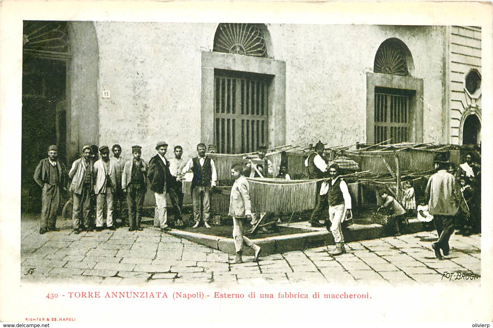 Italie - Napoli - Torre Annunziata - Esterno Di Una Fabrica Di Maccheroni - Napoli (Neapel)