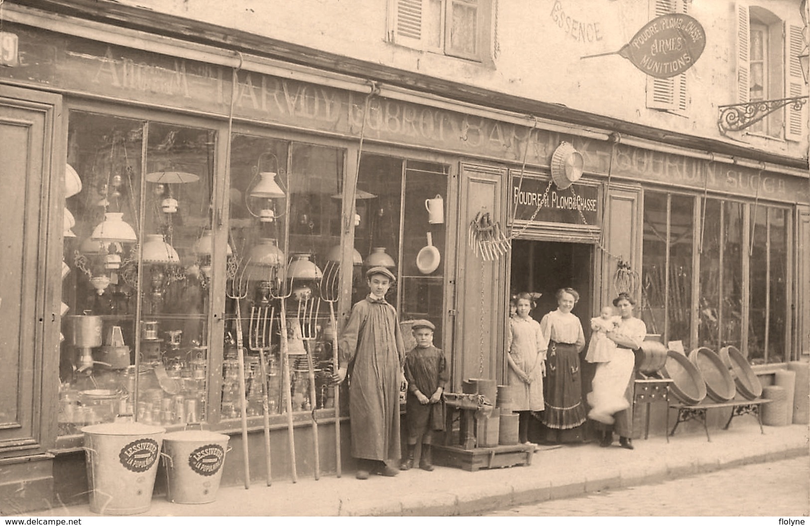 Mehun Sur Yèvre - Carte Photo - Devanture " Quincaillerie BAROUX BOURDIN - Anc. Mon DARVOY & LOBROT " - Commerce Magasin - Mehun-sur-Yèvre