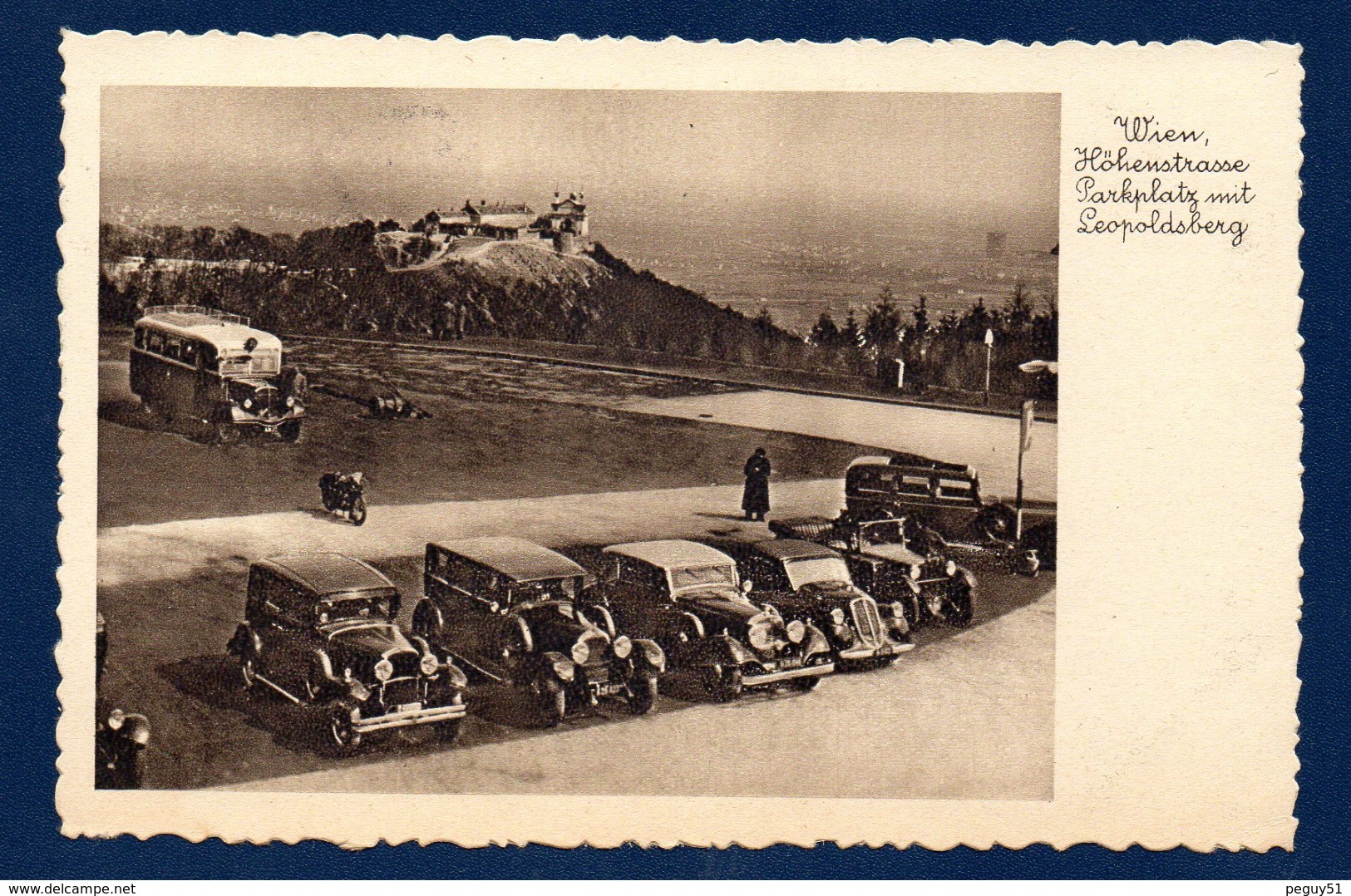 Autriche. Wien. Höhenstrasse Parkplatz Mit Leopoldsberg. Voitures, Autobus, Moto Années 30. 1936 - Ringstrasse