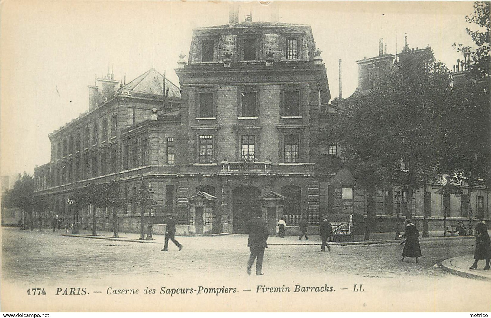 SAPEURS POMPIERS DE LA VILLE DE PARIS - Caserne Chaligny, Firemin Barracks. - Sapeurs-Pompiers