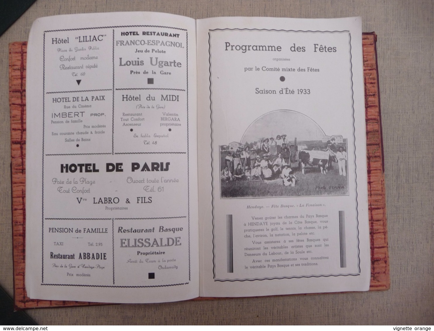 Ville De Hendaye Pays  Côte Basque Programme 1933 ( Table Des Marées - Jeux De Plage  Autre Encarts Publicitaire - Baskenland