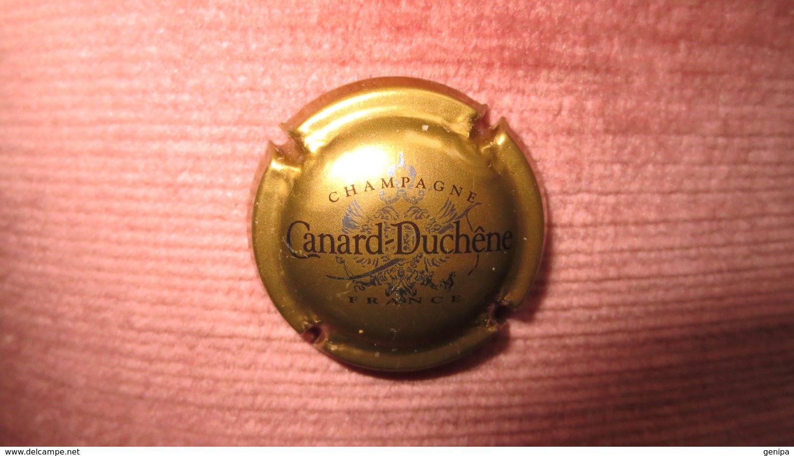 CAPSULE CHAMPAGNE CANARD DUCHENE. OR - Canard Duchêne