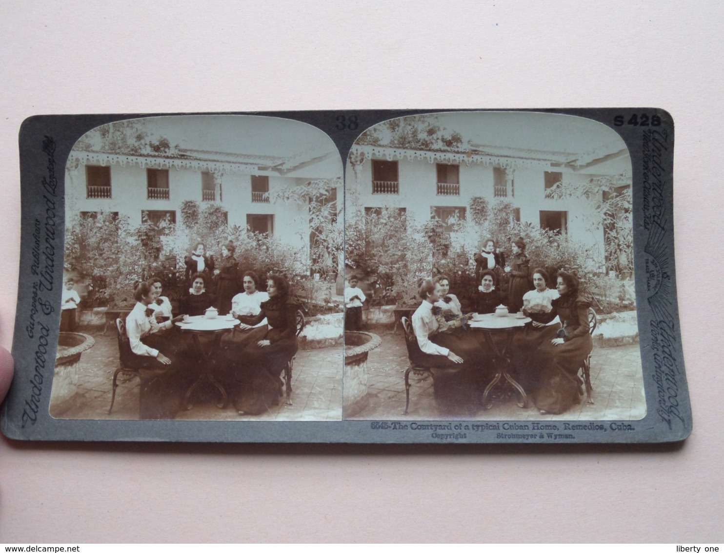 The Courtyard Of A Typical CUBAN Home REMEDIOS, CUBA (6545) ( Stereo Photo : Strohmeyer > See Photo ) ! - Photos Stéréoscopiques