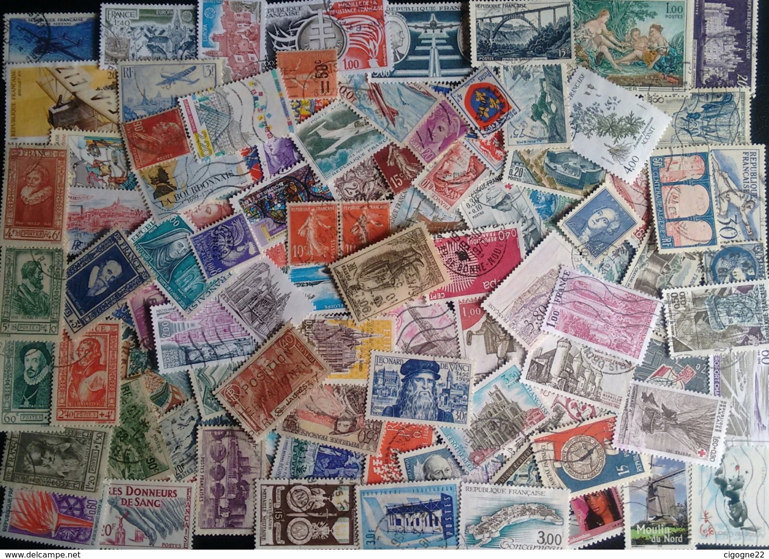 LOT DE 300 TIMBRES DE FRANCE OBLITÉRÉS - Collections