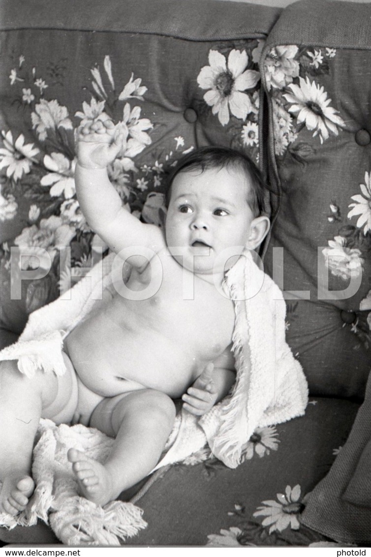 60s NUDE ENFANT CHILD BABY PORTUGAL AMATEUR 35mm ORIGINAL NEGATIVE Not PHOTO No FOTO - Other & Unclassified