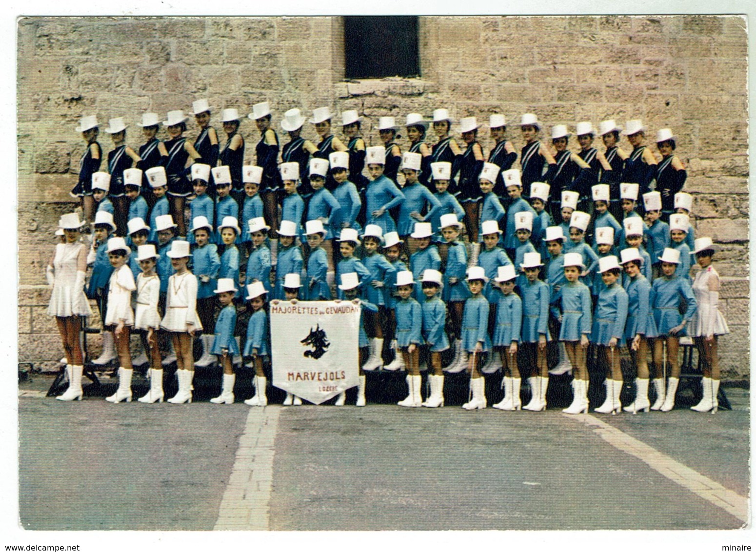 MARVEJOLS - Les Majorettes Du Gévaudan à L'Hôtel De Ville - Bon état - Marvejols