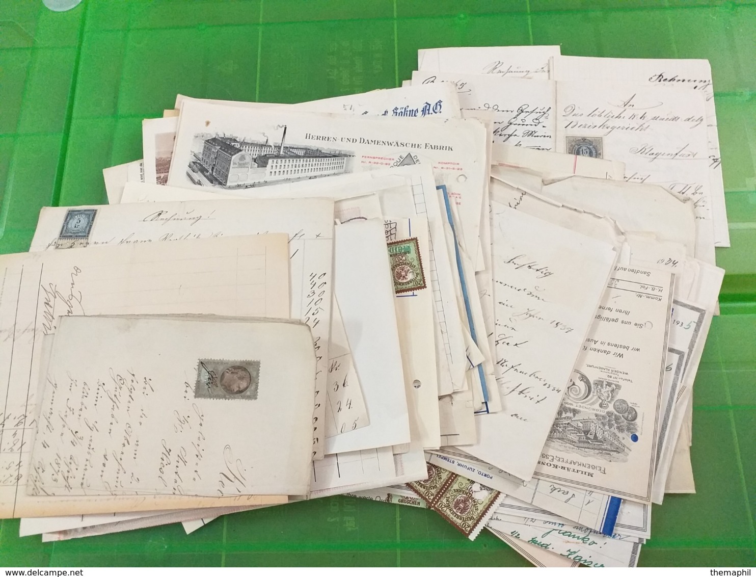 Lot N° TH.1093 AUTRICHE Timbre Fiscaux Sur Lettres , Un Lot De 60 Documents - Collections (en Albums)