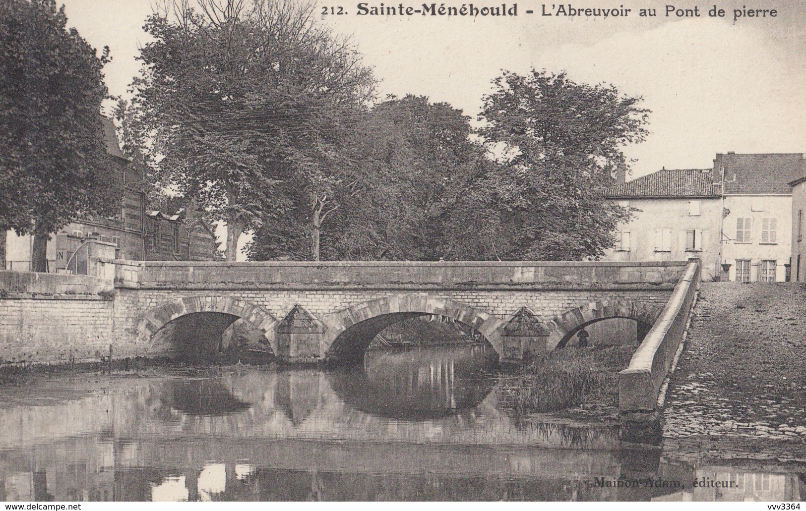 SAINTE-MENEHOULD: L'Abreuvoir Au Pont De Pierre - Sainte-Menehould