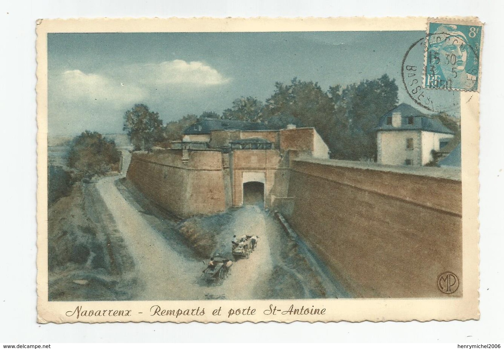 64 Navarreux Remparts Et Porte St Antoine 1950 , Ed Midi Pyrénées Pau - Other & Unclassified