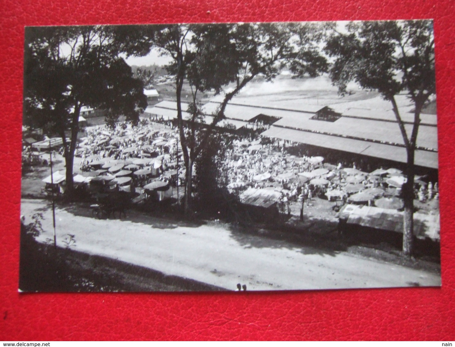 INDONESIE - PADANG - CARTE PHOTO - MARCHE - MARKT VOIR LES SCANS... " RARE " - - Indonesia