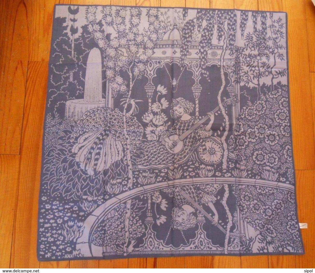 Foulard  Polyester ( ? ) Marque Winkler  " Années 1970 TBE - Fulares