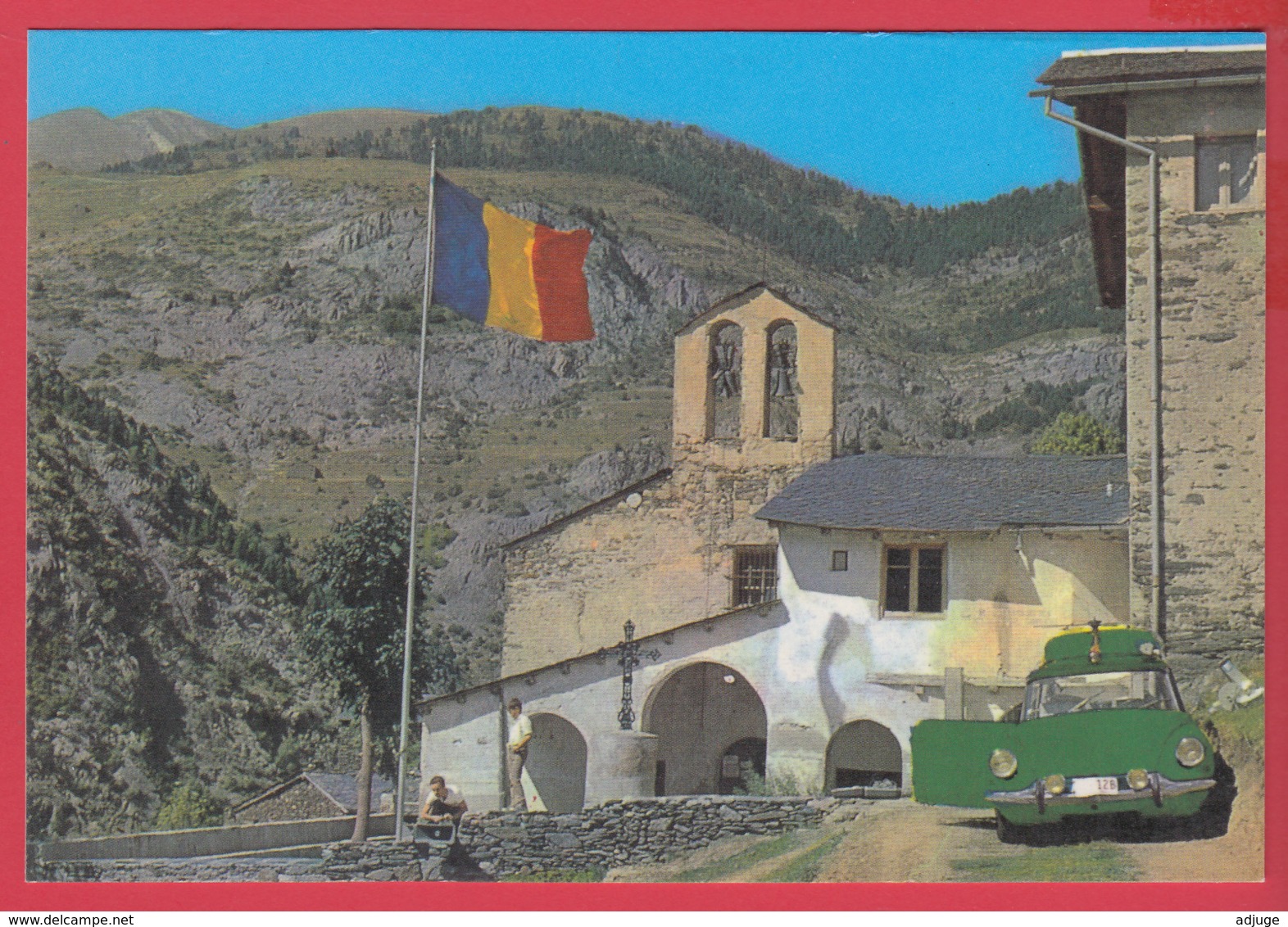 CPM-Andorre - MERITXELL -Sanctuaire - DS 19 Citroën *Sup -*2 SCAN - Andorra