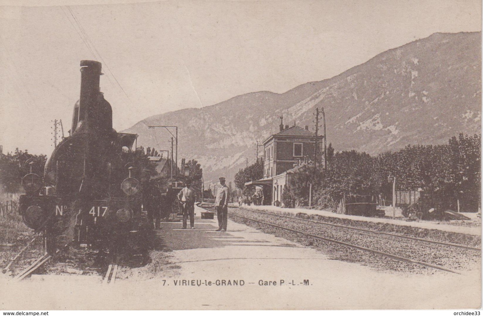 CPA Virieu-le-Grand - Gare P.-L.-M. (animation Avec Locomotive En Très Beau Plan) - Non Classés