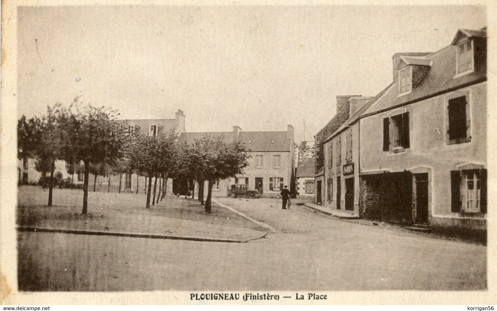 PLOUIGNEAU   ***  LA PLACE *** - Plougastel-Daoulas