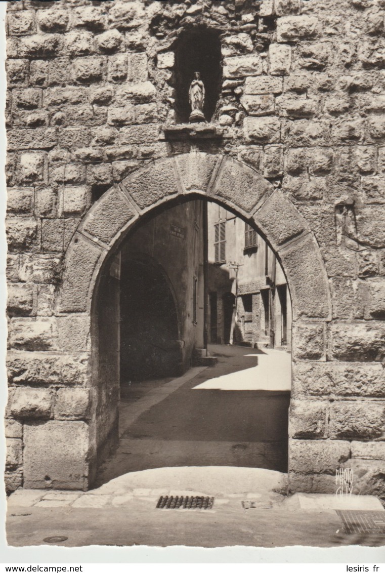 C. P  - PHOTO - VENCE - PORTE DU SIGNADOUR - E 133 - PHOTOGUY - Vence