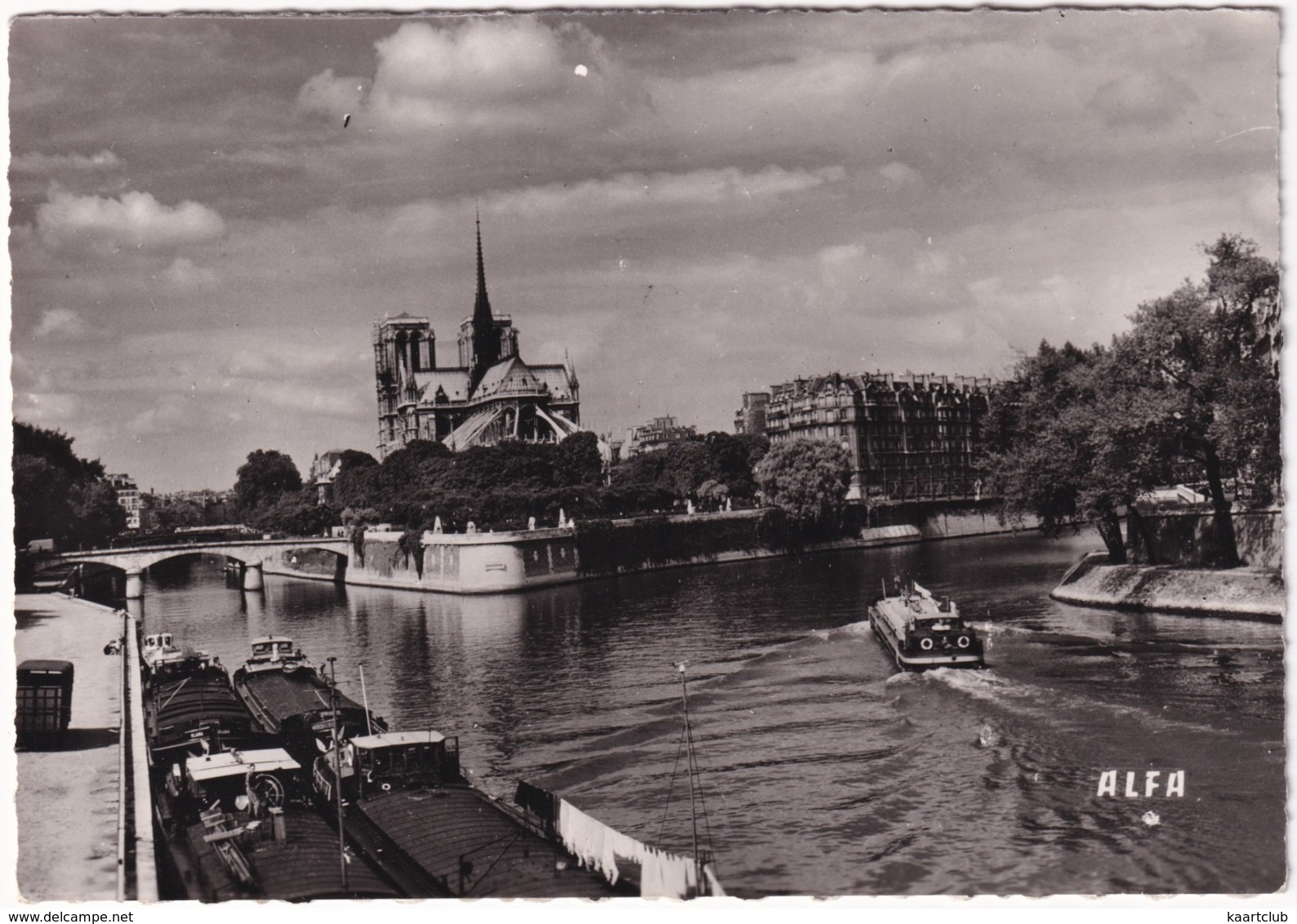 Paris - La Pointe De I'Ile De La Cité - (Notre-Dame, 5x Navire De Charge) - Notre Dame De Paris