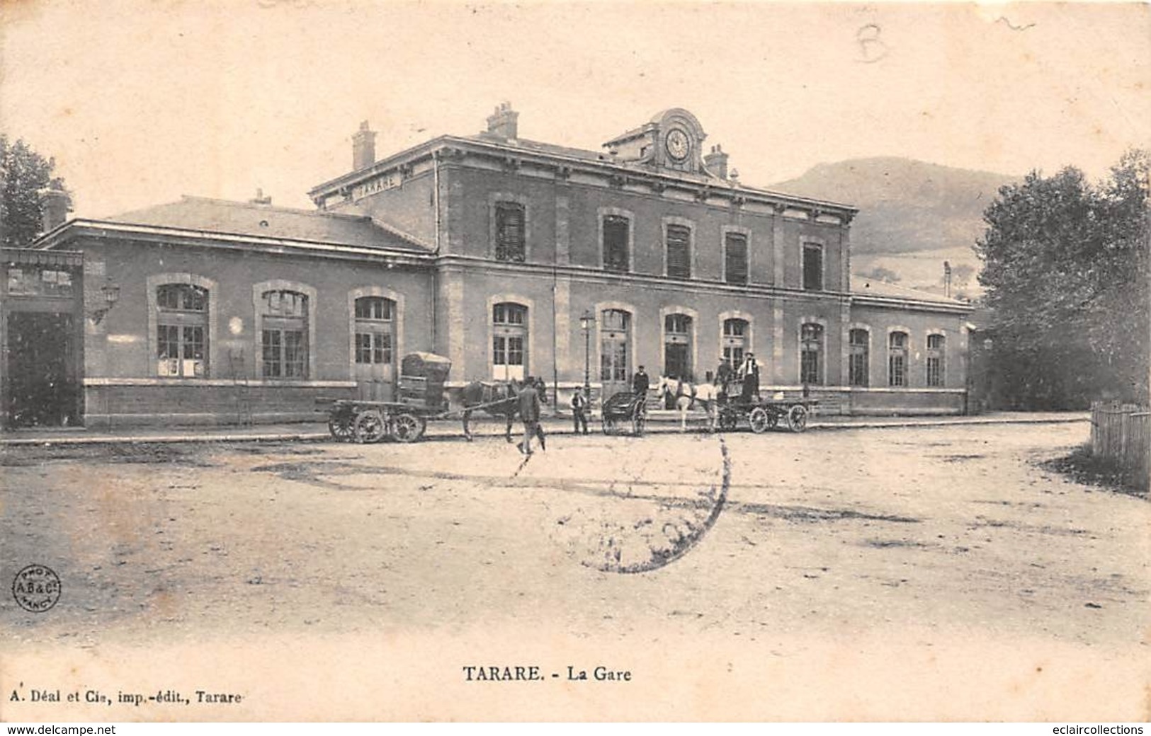 Tarare     69      La Gare          ( Décollée  Voir Scan) - Tarare