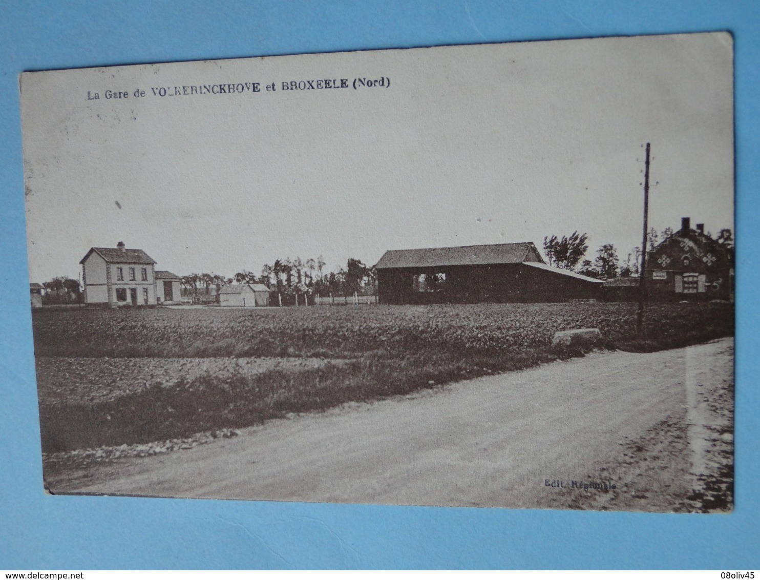 VOLKERINCKHOVE ET BROXEELE  (Nord) -- La Gare - Carte RARE !! - Gares - Sans Trains