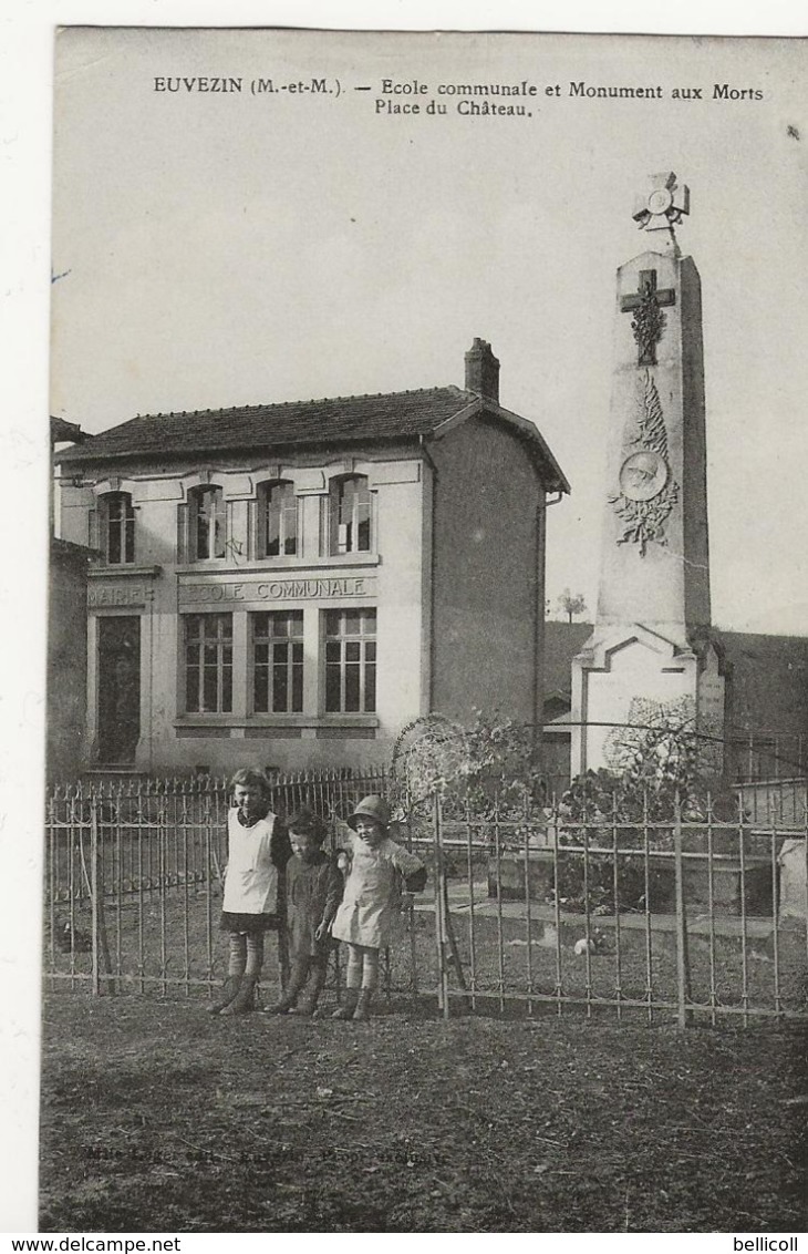 EUVEZIN  -  Ecole Communale Et Monument Aux Morts  - Place Du Château  - - Autres & Non Classés