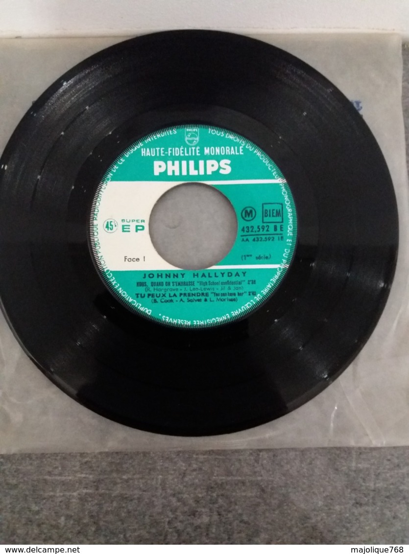 Johnny Hallyday - Nous Quand On S'embrasse - Douce Violence - Philips 432.592 BE - 1962 Sans Pochette - - Rock